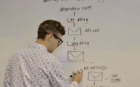 �����εİ༉(j��)�����̌W(xu��)�������Y(ji��)����