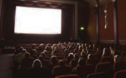 ����Ʒ���Ӱ����600�֣�ͨ��106ƪ��