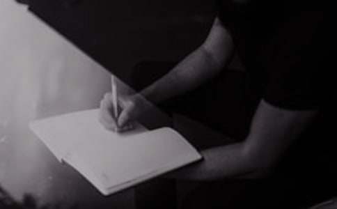 《阿呆穿越筆記》讀后感2篇