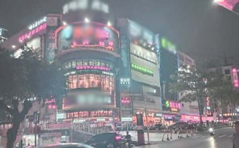 濟南泉城廣場的作文400字