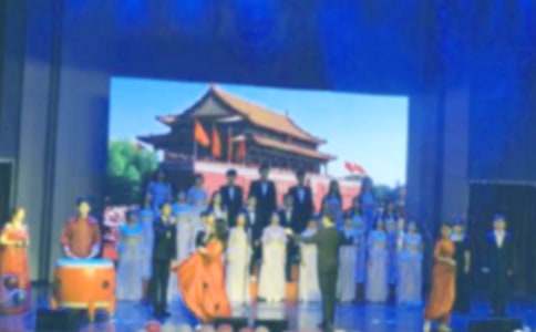 合唱比賽我有一個(gè)小秘密作文