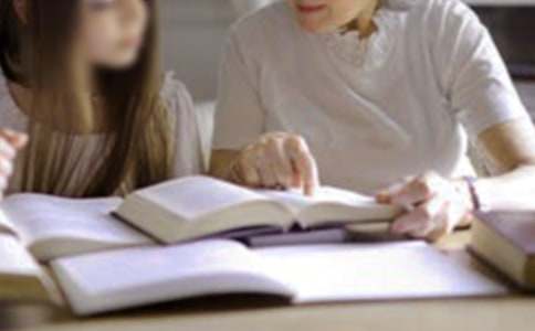 ���Д�(sh��)�W(xu��)�����̌W(xu��)��(j��ng)򞽻�����Y(ji��)��ͨ��25ƪ��