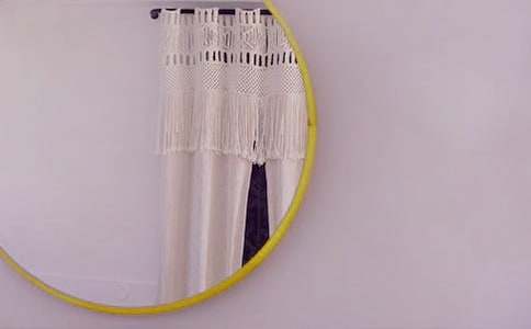 ���R�ӳ�һ����