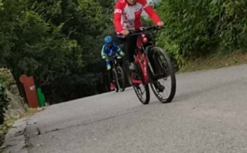 �T���Ƕ�����800��