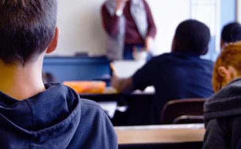 同窗的微笑初中作文550字(通用31篇)