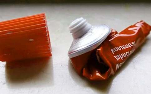 牙膏皮的奶奶-寫(xiě)人作文