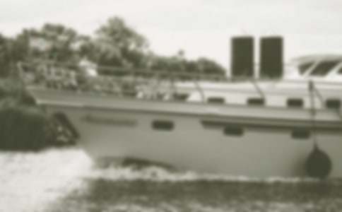 方便的太陽能游艇初一作文