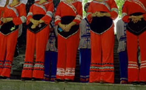 壯族的三月三活動(dòng)作文