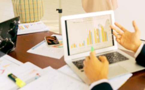 ���г�һ����550�֣���ĩ���Y(ji��)